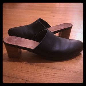 Handmade black leather heeled mules